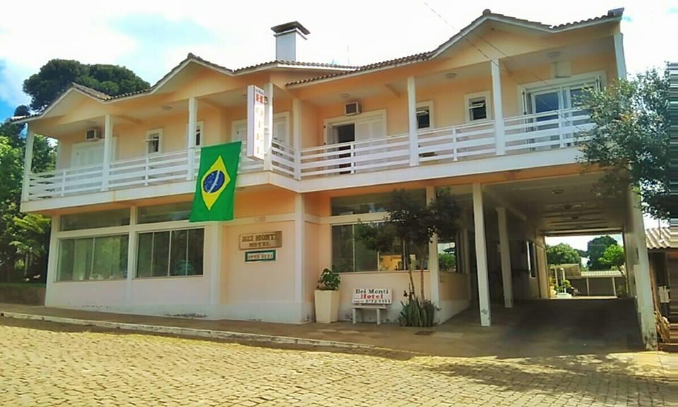 Bei Monti Hotel Passo Fundo Exterior photo